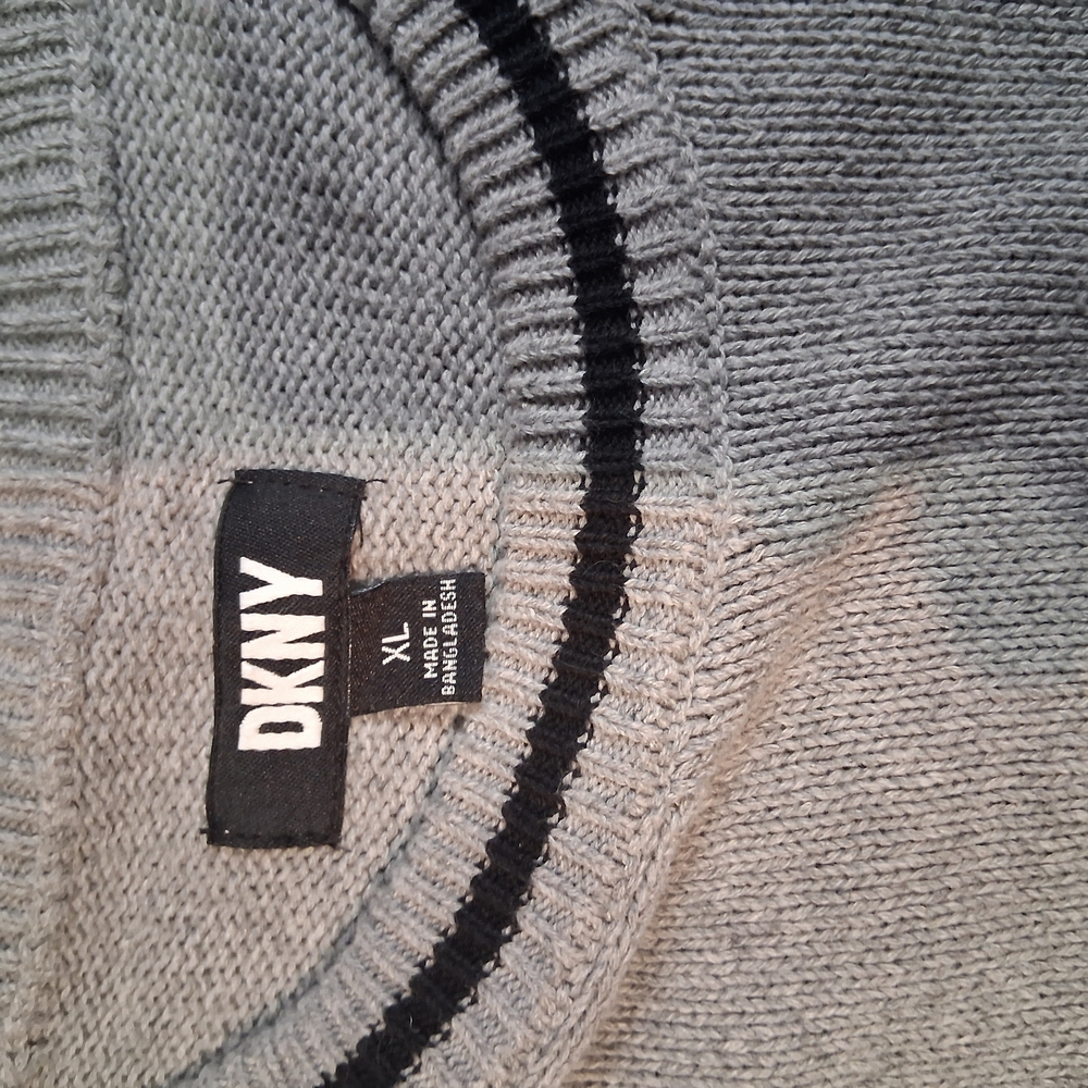DKNY Gray Crewneck Sweater with Classic Detailing